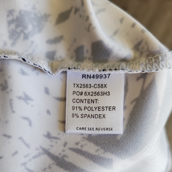 TAIL Black Tank Top with White Palm-Print Panels - Picture 5 of 6